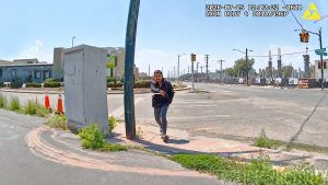navyago-youtube-source-cover source video cover from YouTube - Police Chase Knife Video: 7 Source Facts - YouTube source thumbnail
