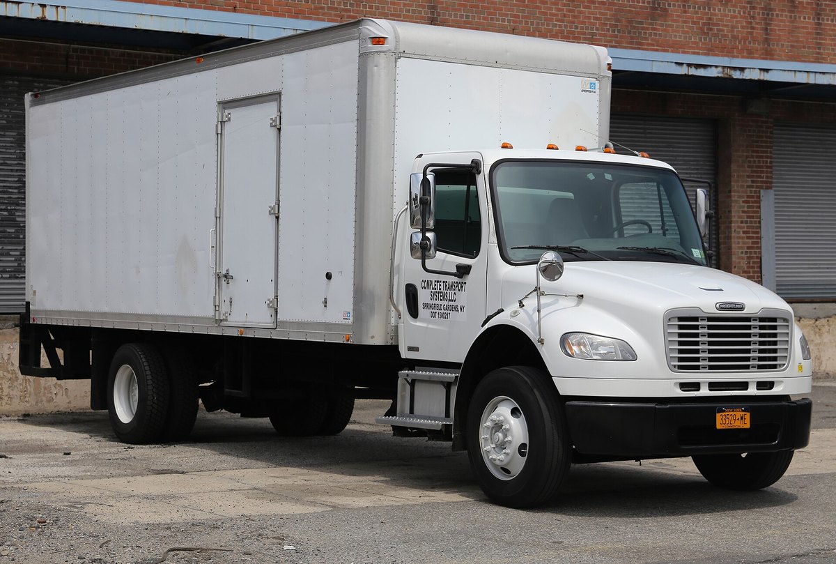 Freightliner Business Class M2 box truck