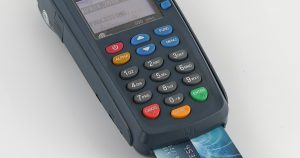 Electronic payment terminal illustrating buy now pay later dispute checklist